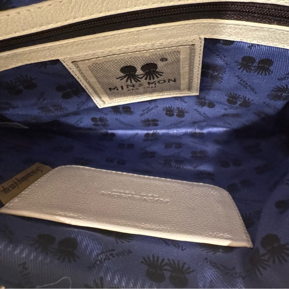 Min & Mon “Madness” Graphic Comic Print Clutch - Picture 4 of 6